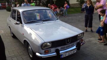Suceveanul Dănuț Crainiciuc, locul I la concursul de eleganță la care a participat „crema” automobilelor retro