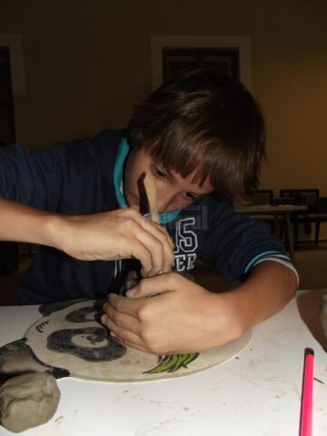 Atelierul de arheologie experimentală Artă și Artefacte