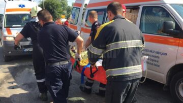 Patru mașini, implicate într-un accident în lanț, la Vicovu de Sus