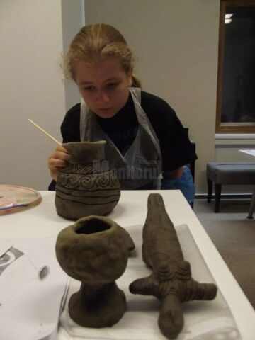 Atelierul de arheologie experimentală Artă și Artefacte