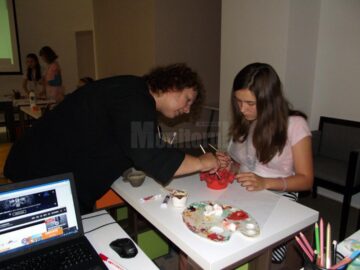 Atelierul de arheologie experimentală Artă și Artefacte