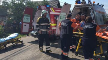 Patru mașini, implicate într-un accident în lanț, la Vicovu de Sus