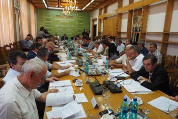 Consilierii județeni au aprobat, în ședința de ieri, alocarea sumei de 100.000 de lei Muzeului de Istorie al Bucovinei