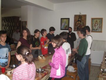 La rugăciune, înainte de masă