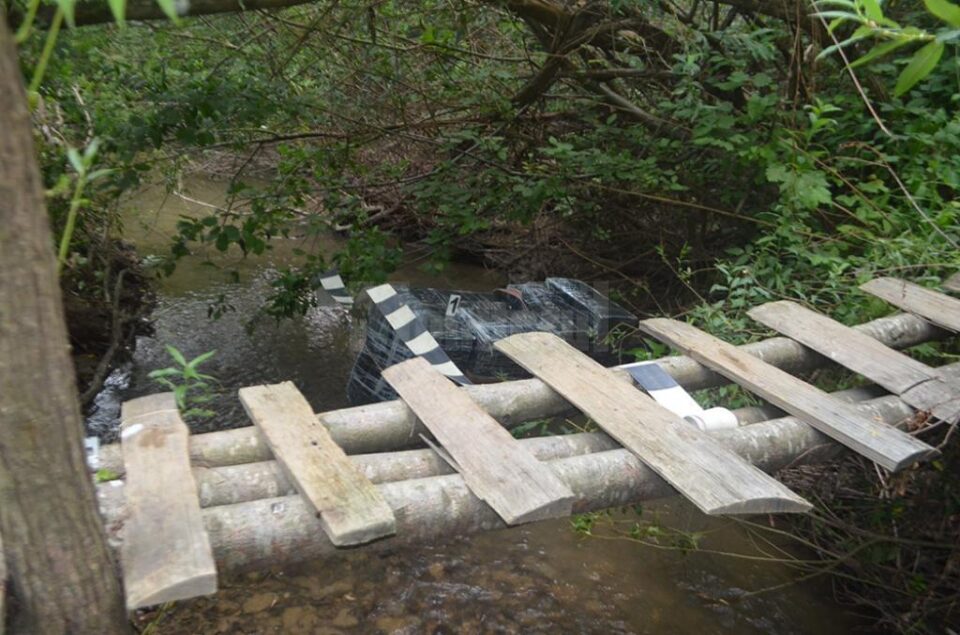 Uz de armă, țigări de contrabandă de peste 20.000 de euro și o persoană reținută, după o acțiune la Straja