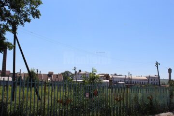 Terenul pe care ar urma să fie construit un magazin Lidl la Ițcani