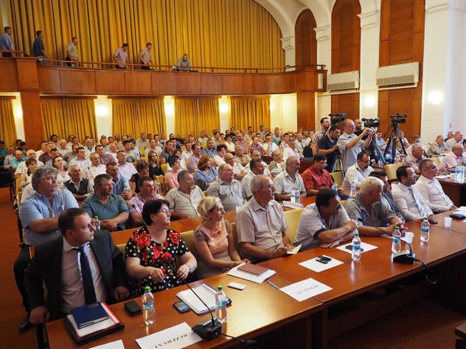 Ministrul Agriculturii a anunțat la Suceava că subvențiile vor fi plătite până la finalul acestei luni