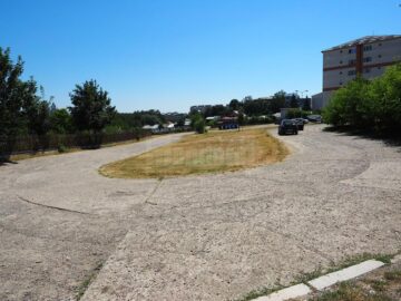 Zona Cartodrom, aleasă de primărie ca amplasament pentru prima parcare multietajată din Suceava
