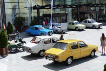 Pasionați din Suceava și Neamț au participat la evenimentul retro de sâmbătă