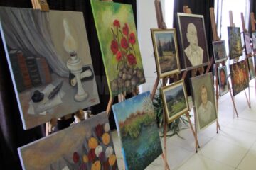 Salonul de vară al artiștilor plastici amatori din județul Suceava, la Casa de Cultură „Platon Pardău”
