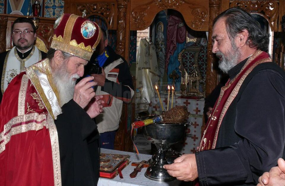 ÎPS Pimen și preotul Mihai Negrea