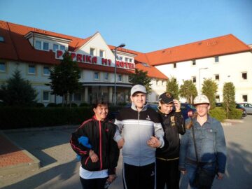 Opt tineri cu dizabilități din Suceava și supraveghetorii lor, în schimb de experiență la Augsburg, în Germania