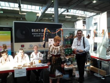 Opt tineri cu dizabilități din Suceava și supraveghetorii lor, în schimb de experiență la Augsburg, în Germania