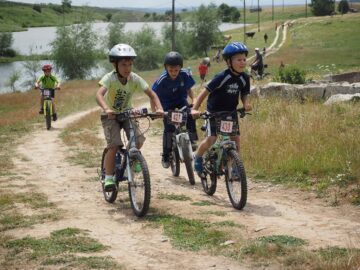 Peste 200 de cicliști au concurat la a 5-a ediție a Maratonului Dragomirna