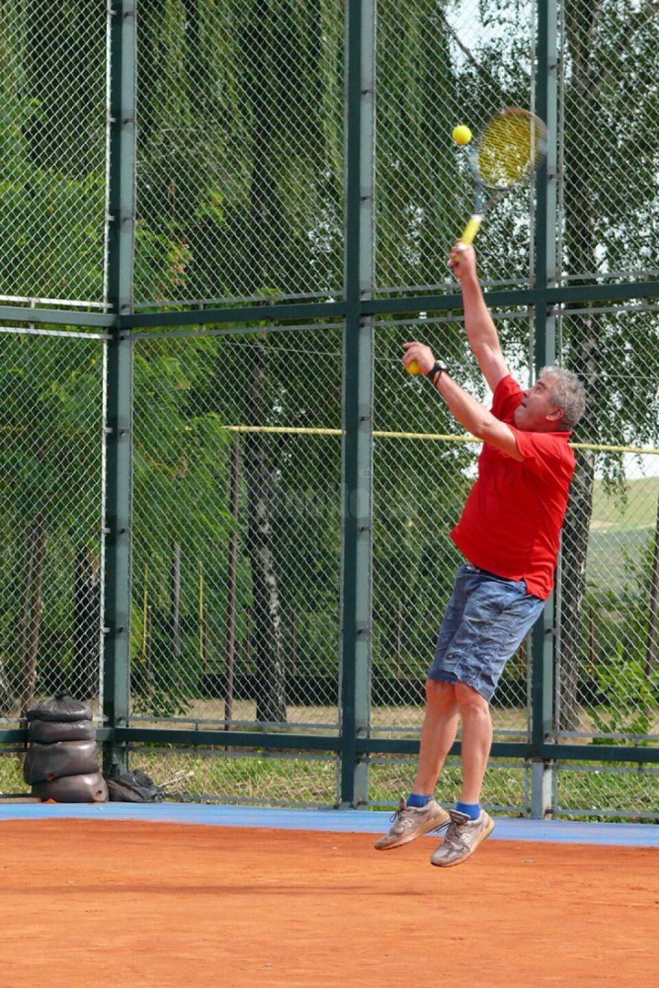Turneul „Cupa Municipiului Fălticeni” la tenis de câmp, întrecere rezervată seniorilor