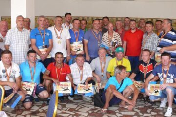 Fostele glorii ale fotbalului fălticenean s-au întâlnit în meciul anului old-boys