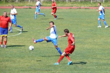 Fostele glorii ale fotbalului fălticenean s-au întâlnit în meciul anului old-boys