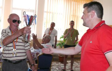 Fostele glorii ale fotbalului fălticenean s-au întâlnit în meciul anului old-boys