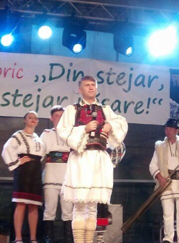 Festivalul folcloric „Din stejar, stejar răsare” la Cajvana, ediția a V-a