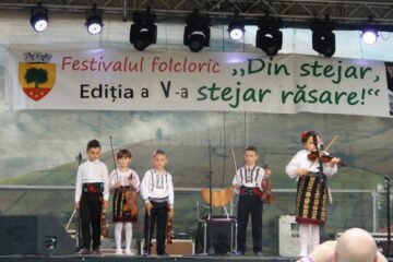 Festivalul "Din stejar, stejar răsare"