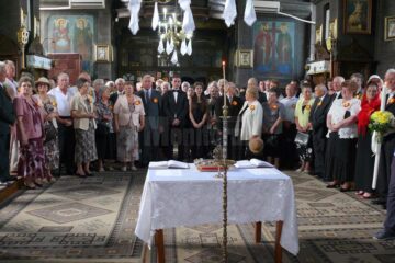 28 de cupluri din Fălticeni au sărbătorit „Nunta de aur”