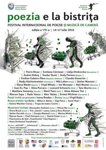 Membri ai Clubului de Poezie Alecart Suceava, la Festivalul internațional ”Poezia e la Bistrița”