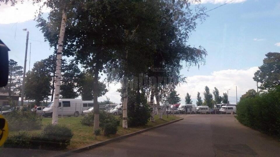 Cozi interminabile în Vama Siret