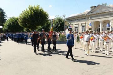 Defilarea absolvenților