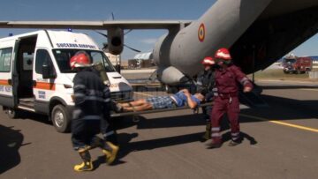 Exercițiu de simulare a unui incendiu, la aterizarea unui avion de pasageri