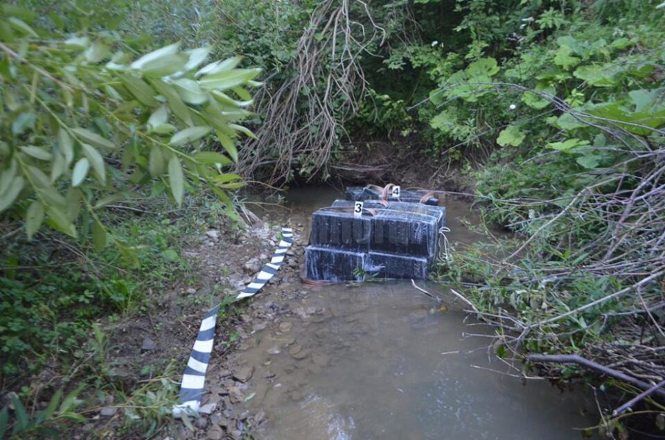 Anumite zone bătătorite sunt folosite frecvent de traficanți