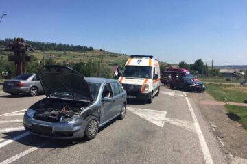 Accidentul de circulație care a avut loc sâmbătă la amiază pe drumul național DN2 în dreptul localității Dărmănești