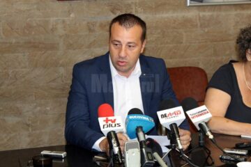 Toate locurile de joacă din Suceava vor fi refăcute cu suprafață elastică