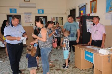 Multe pașapoarte sunt solicitate pentru copii în această perioadă
