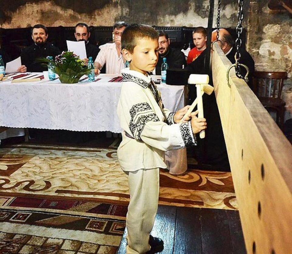 Toaca, un cântec al dorului după Cer