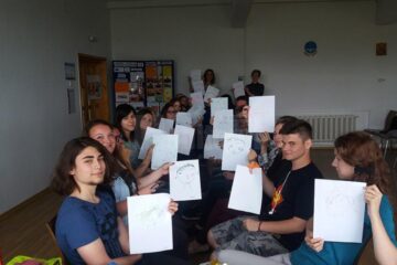 20 de elevi de la diferite școli din județ au participat la Școala de vară „English is FUN-tastic!”