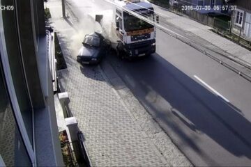 Impactul deosebit de violent, surprins video