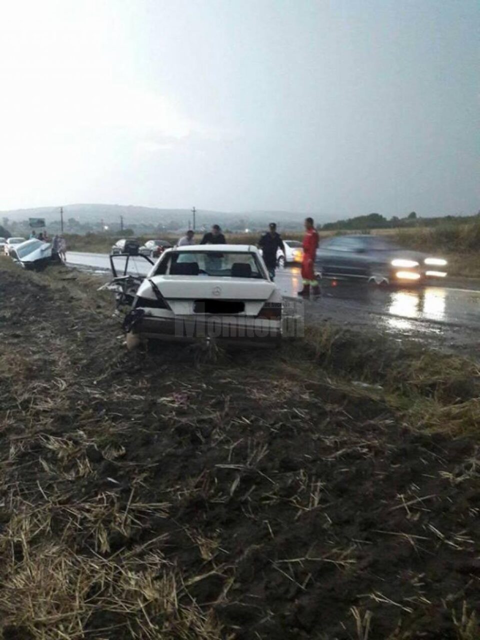 Accident cu trei răniți, la ieșirea din municipiul Suceava spre Pătrăuți