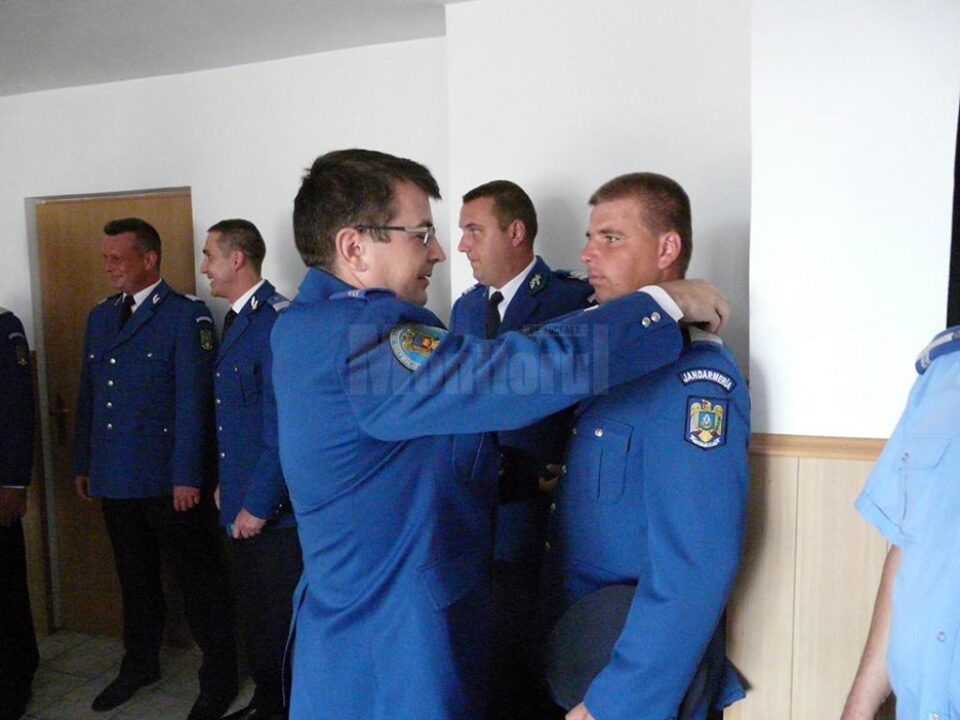 25 de subofițeri au fost avansați la gradul de plutonier major