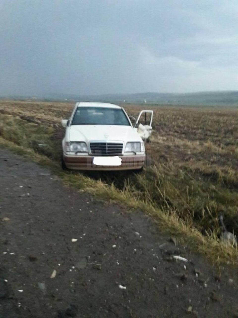 Accident cu trei răniți, la ieșirea din municipiul Suceava spre Pătrăuți