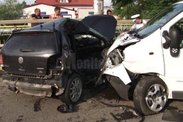 Un tânăr a ajuns la spital în urma unui grav accident, la Șcheia