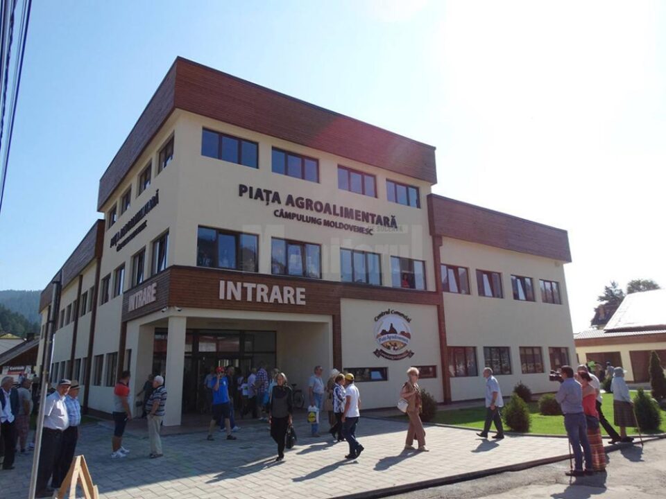Piața agroalimentară din Câmpulung Moldovenesc