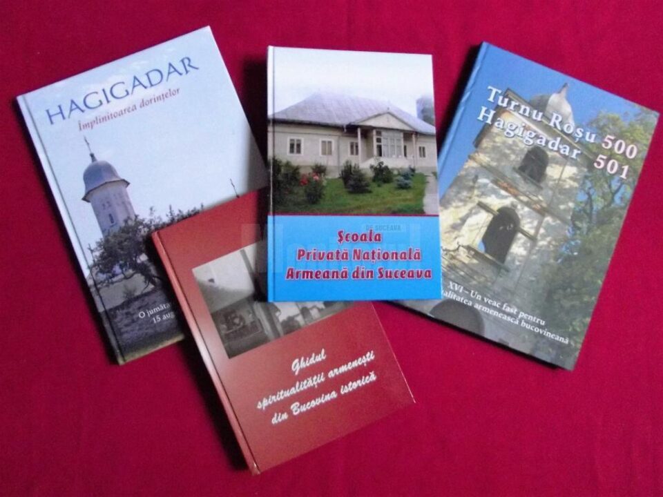 Expoziție și prezentare de carte