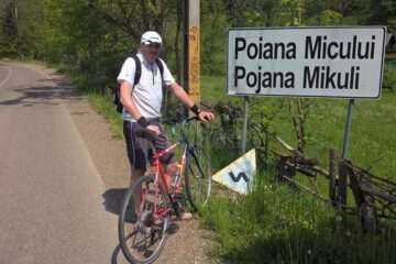 Traseul numărul patru are ca punct de plecare localitatea Poiana Micului către Vf. Târșiciori și Sucevița