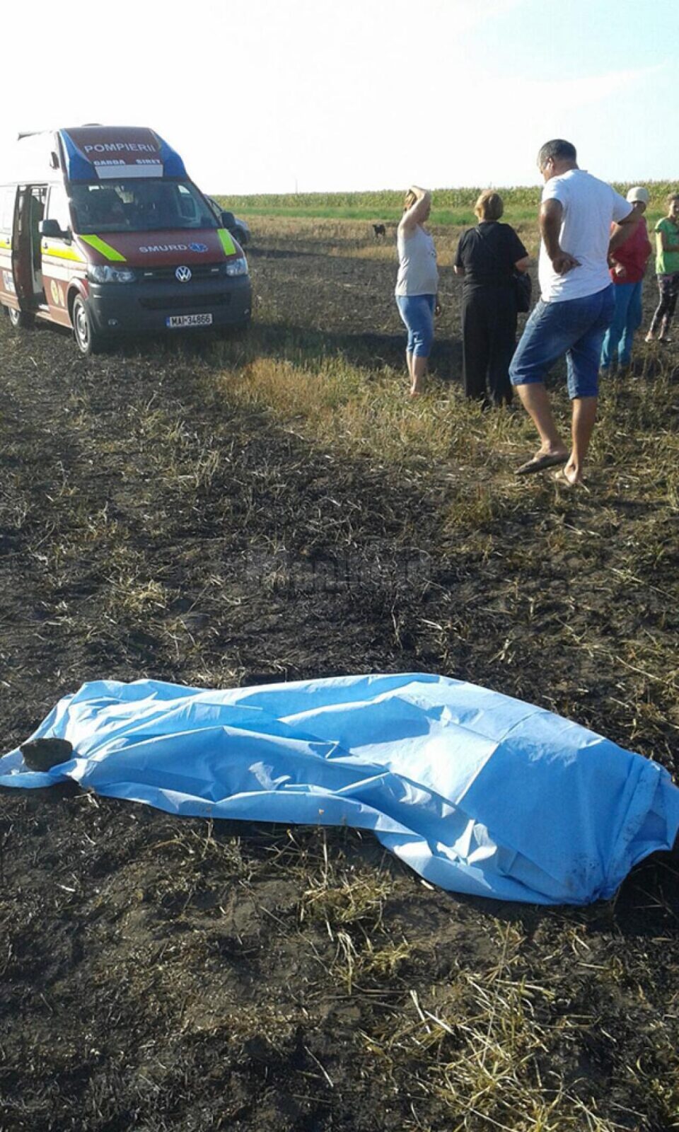 Bătrânul a murit în condiții groaznice, după ce a fost cuprins de un incendiu pe un ogor, unde a dat foc la resturile furajere rămase în urma recoltării cerealelor
