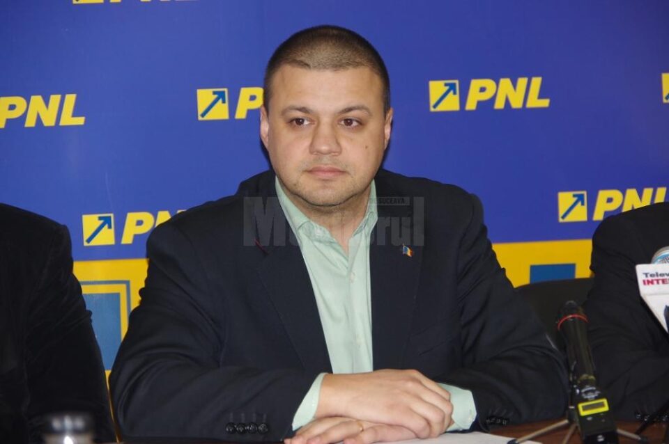 Ovidiu Doroftei, președinte interimar al Organizației PNL Rădăuți Ovidiu Doroftei, președinte interimar al Organizației PNL Rădăuți