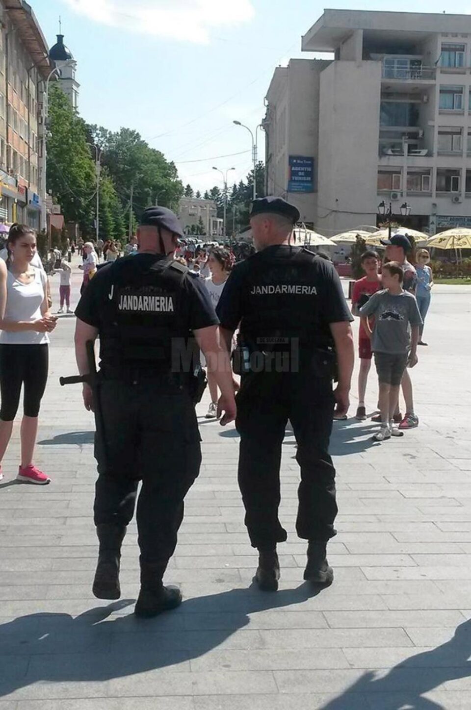 180 de jandarmi vor asigura măsurile de ordine la evenimentele din minivacanță