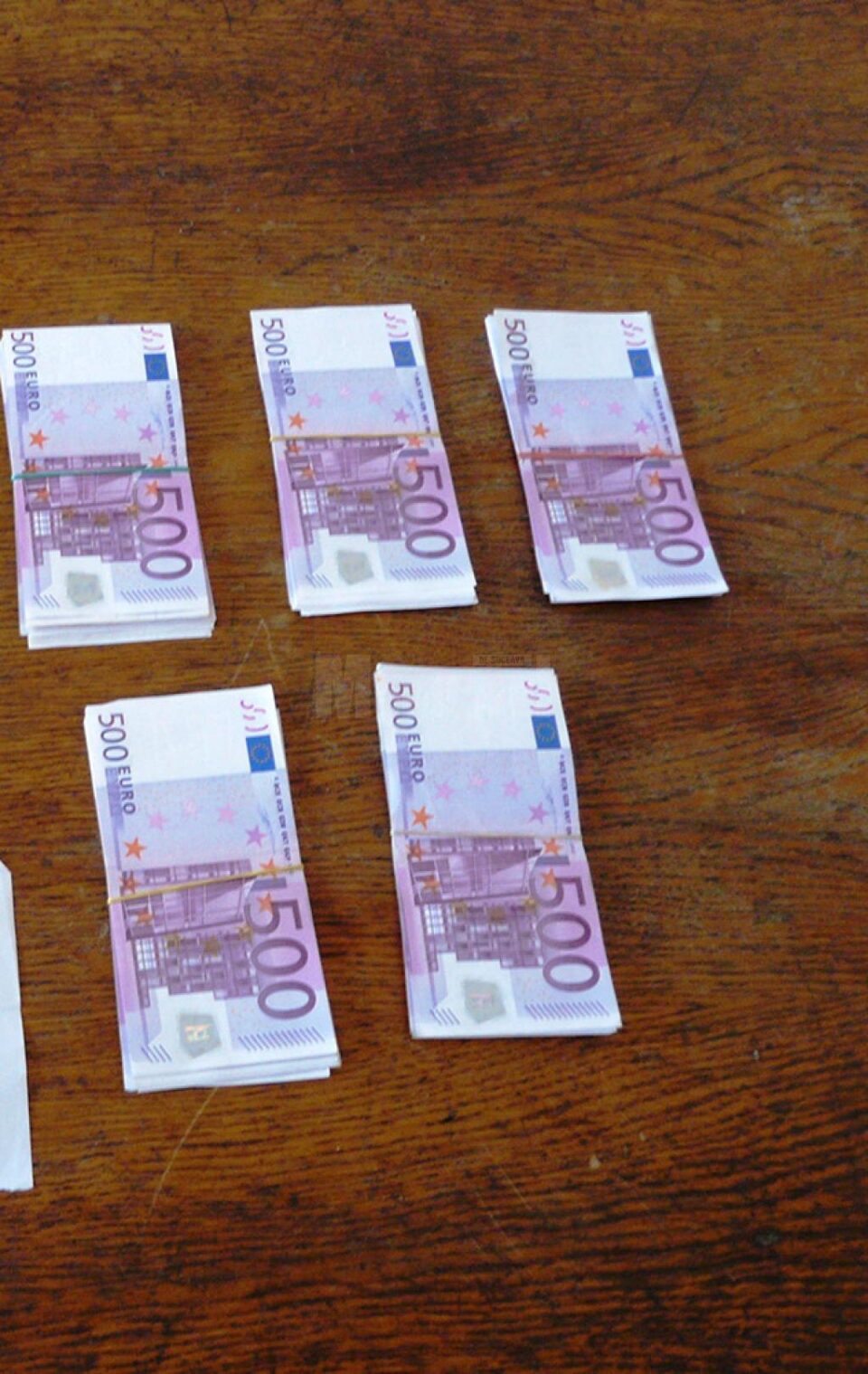 Banii ridicați pentru continuarea cercetărilor