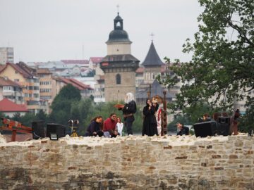 Cel mai de seamă festival medieval din România, deschis oficial, cu binecuvântarea lui Ștefan cel Mare