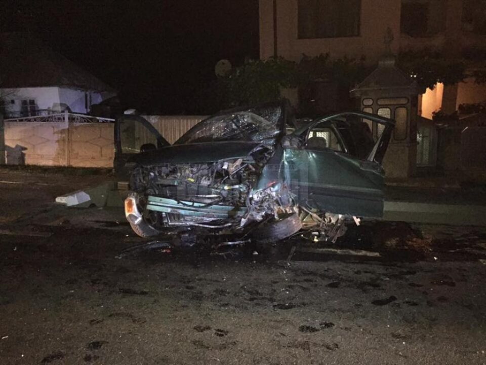 Accident cu patru răniți, la Dumbrăveni