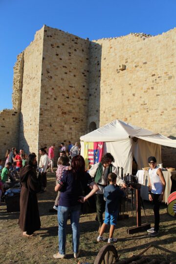 Zeci de mii de spectatori la cea de-a X-a ediție a Festivalului de Artă Medievală de la Suceava